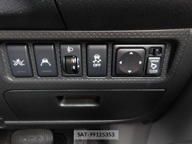 Nissan NV150 AD 2022-03 8884114-9