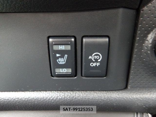 Nissan NV150 AD 2022-03 8884114-10