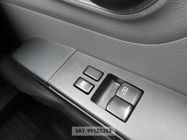 Nissan NV150 AD 2022-03 8884114-11