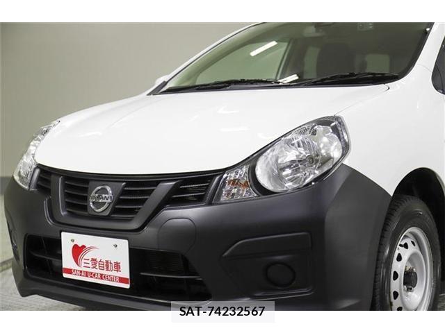 Nissan NV150 AD 2018-10 706285-9