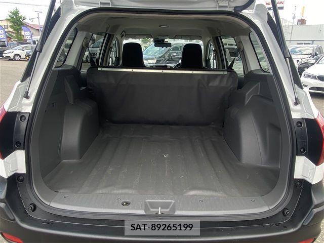 Nissan NV150 AD 2019-08 992334-18