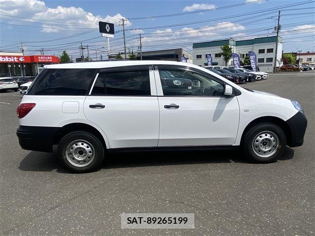 Nissan NV150 AD 2019-08 992334-8