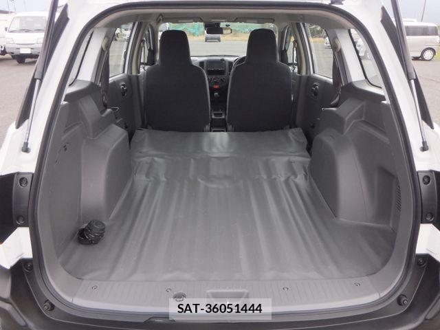 Nissan NV150 AD 2020-04 1338757-9