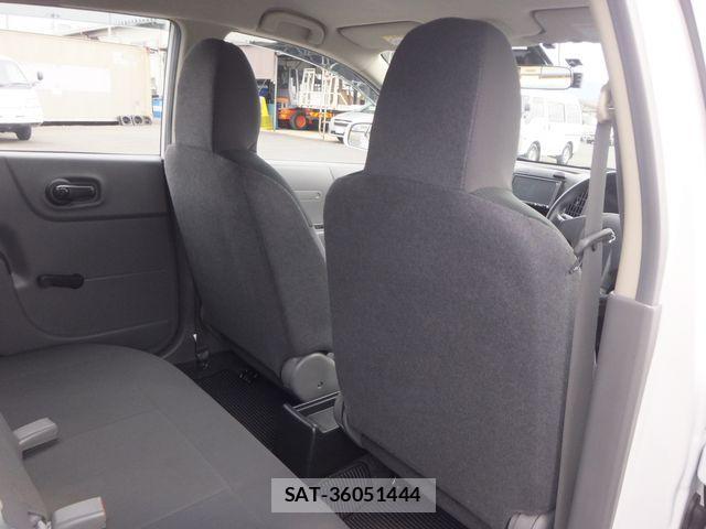 Nissan NV150 AD 2020-04 1338757-14