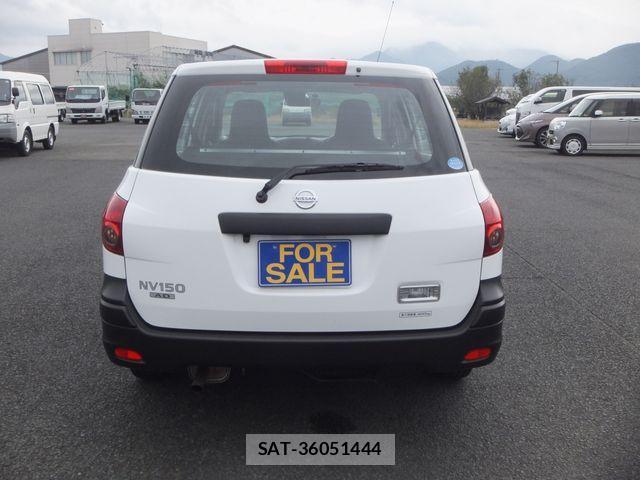 Nissan NV150 AD 2020-04 1338757-6
