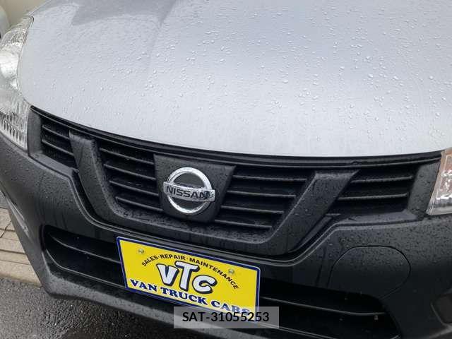 Nissan NV150 AD 2019-12 2672874-5