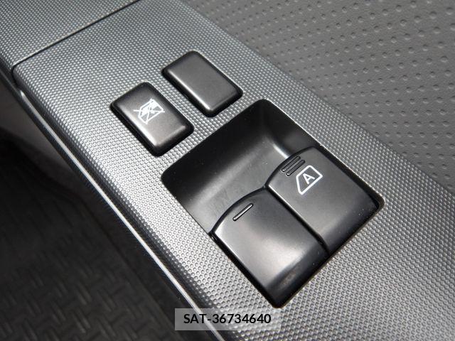 Nissan NV150 AD 2021-02 6305747-9