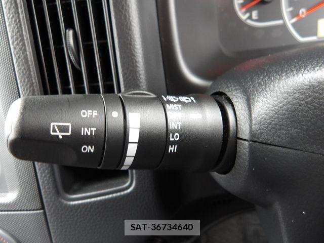 Nissan NV150 AD 2021-02 6305747-11