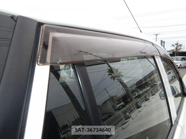 Nissan NV150 AD 2021-02 6305747-17
