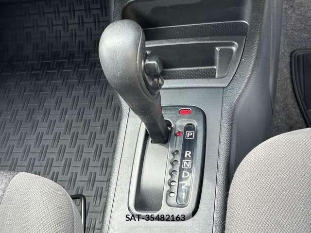 Nissan NV150 AD 2020-11 6910713-12