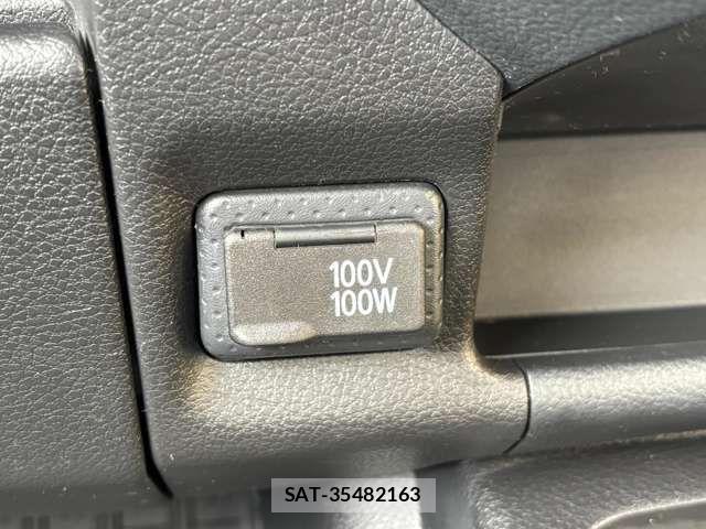 Nissan NV150 AD 2020-11 6910713-13