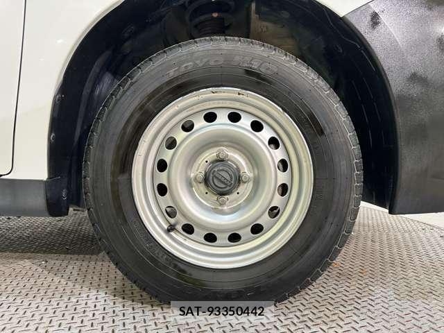 Nissan NV150 AD 2020-05 7329095-26