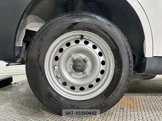 Nissan NV150 AD 2020-05 7329095-27