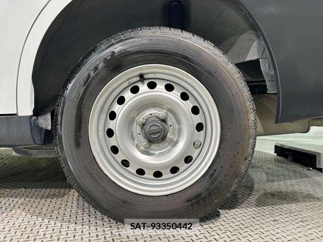 Nissan NV150 AD 2020-05 7329095-28