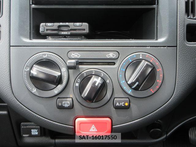Nissan NV150 AD 2021-04 7618975-11