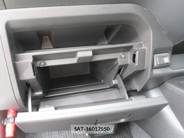 Nissan NV150 AD 2021-04 7618975-14