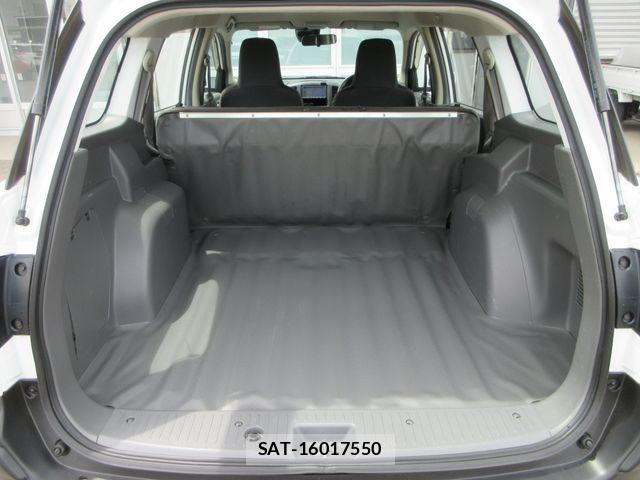 Nissan NV150 AD 2021-04 7618975-17