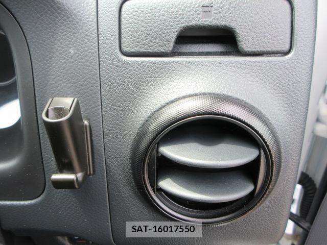 Nissan NV150 AD 2021-04 7618975-24