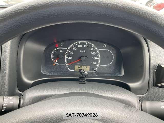 Nissan NV150 AD 2021-04 7787897-16
