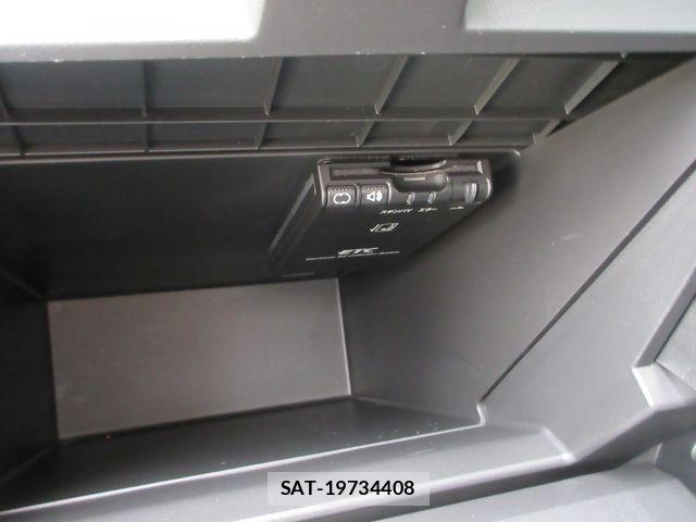 Nissan NV150 AD 2019-01 8100994-13