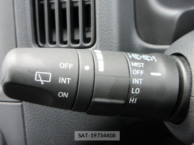Nissan NV150 AD 2019-01 8100994-25