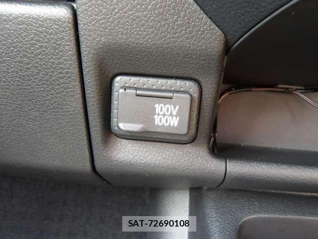 Nissan NV150 AD 2018-07 8316169-17