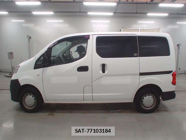 Nissan NV200 VANETTE WAGON 2020-01 1076931-3