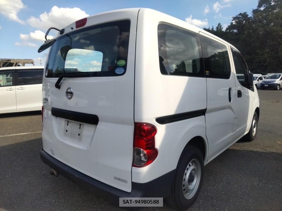 Nissan NV200 VANETTE WAGON 2020-07 8608069-1