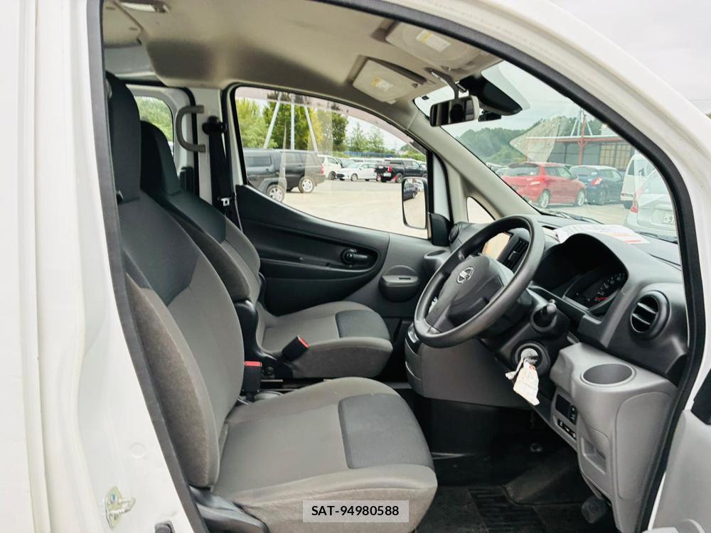 Nissan NV200 VANETTE WAGON 2020-07 8608069-11