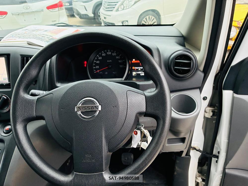 Nissan NV200 VANETTE WAGON 2020-07 8608069-14