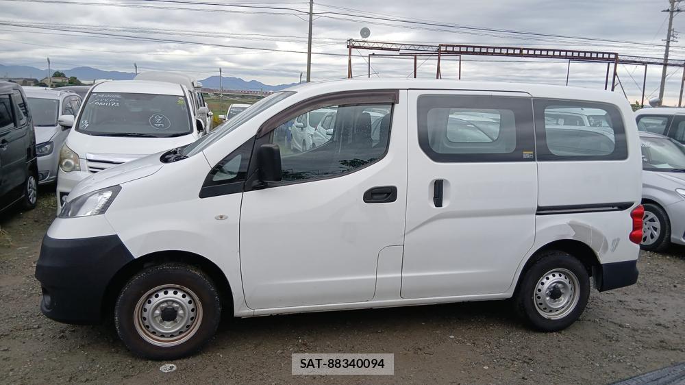 Nissan VANETTE VAN 2020-03 1341437-1