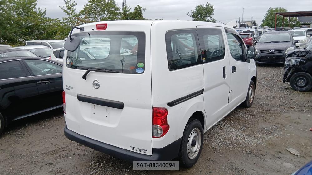 Nissan VANETTE VAN 2020-03 1341437-4