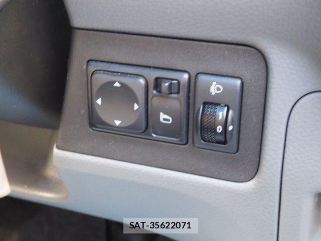 Nissan VANETTE VAN 2018-10 1429735-6