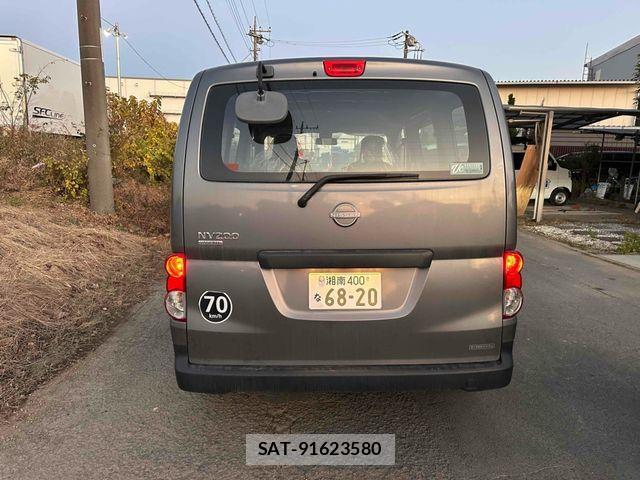 Nissan VANETTE VAN 2021-11 1694489-2