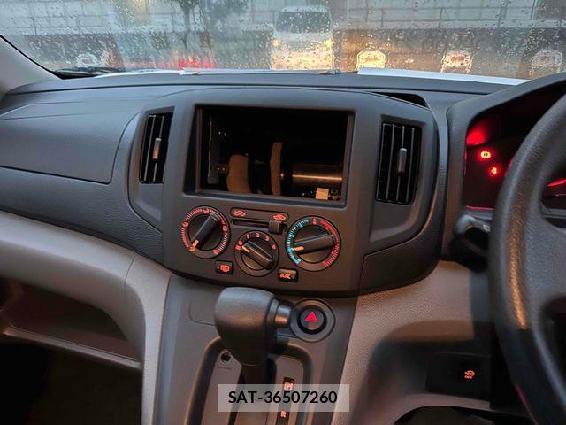 Nissan VANETTE VAN 2021-11 2213379-6