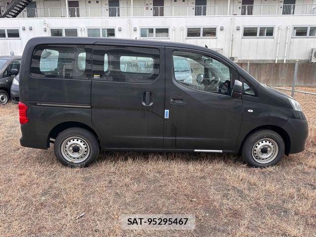 Nissan VANETTE VAN 2021-12 2447810-2
