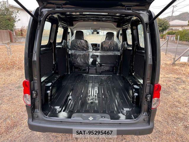 Nissan VANETTE VAN 2021-12 2447810-3