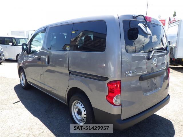 Nissan VANETTE VAN 2021-04 6816382-7