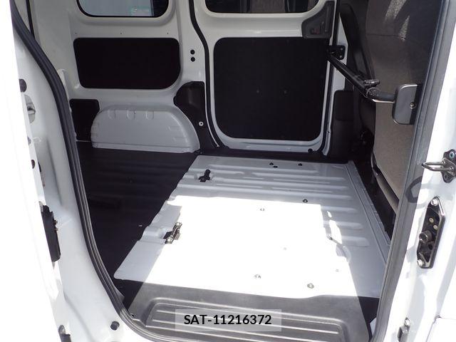 Nissan VANETTE VAN 2021-02 7223157-12