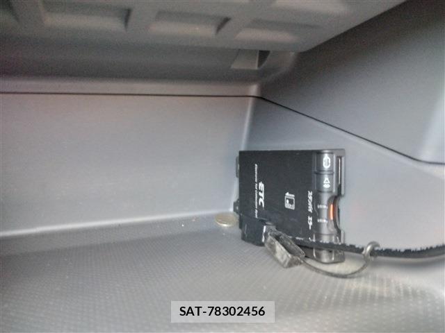 Nissan VANETTE VAN 2019-05 7618979-18