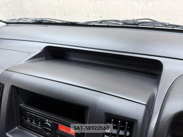 Nissan VANETTE VAN 2017-05 7963133-9