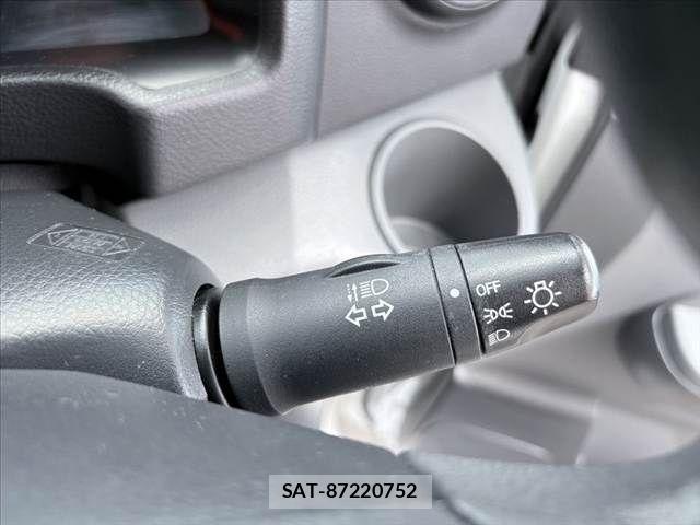 Nissan VANETTE VAN 2018-09 7980433-25