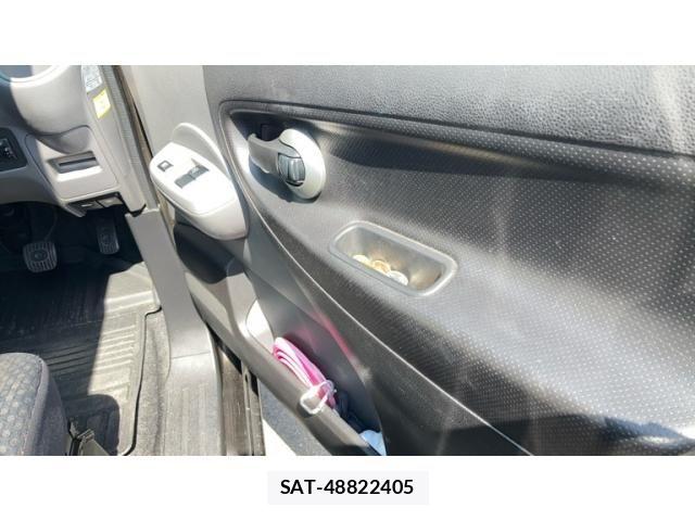 Nissan VANETTE VAN 2017-01 7980434-9