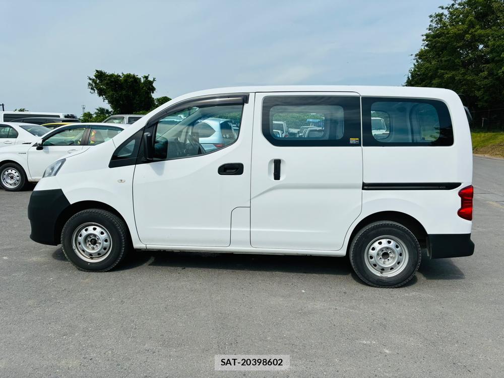 Nissan NV200 VANETTE WAGON 2020-05 7933420-1