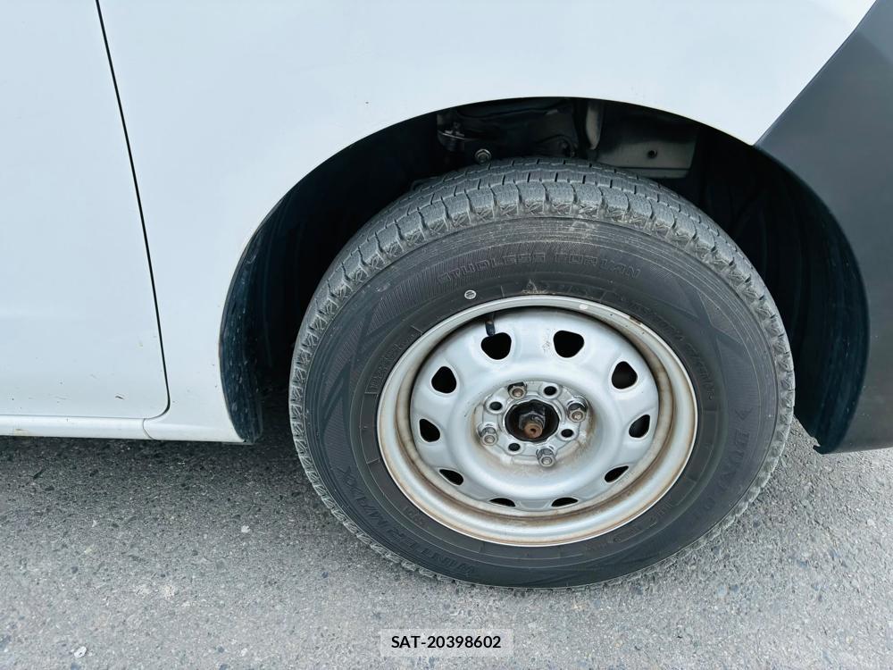 Nissan NV200 VANETTE WAGON 2020-05 7933420-27