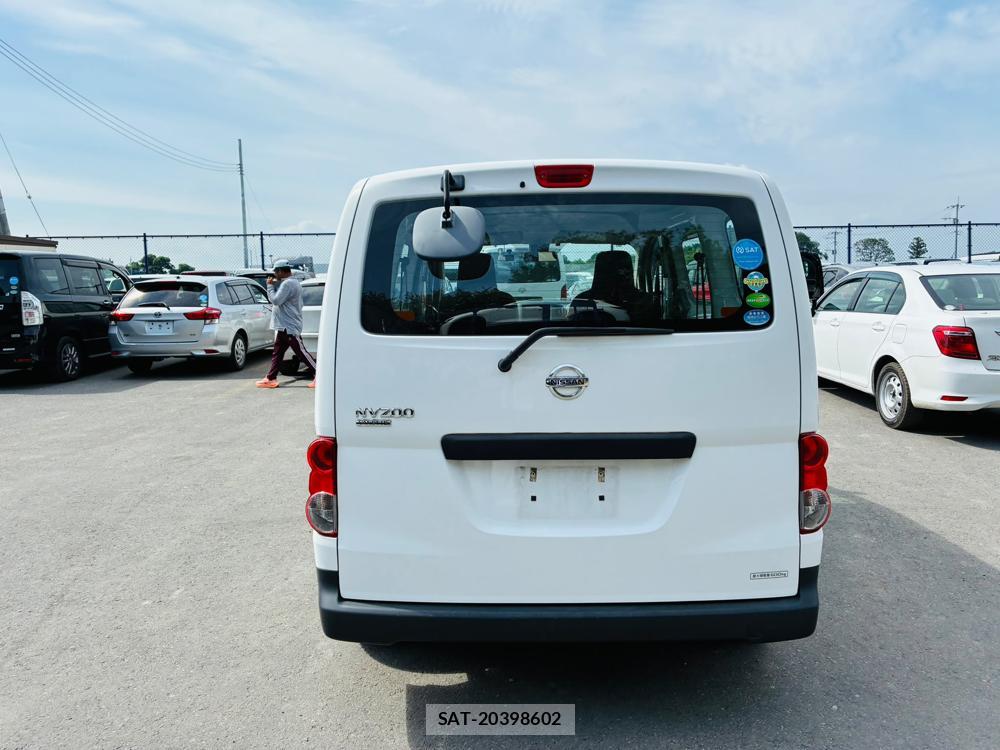 Nissan NV200 VANETTE WAGON 2020-05 7933420-3