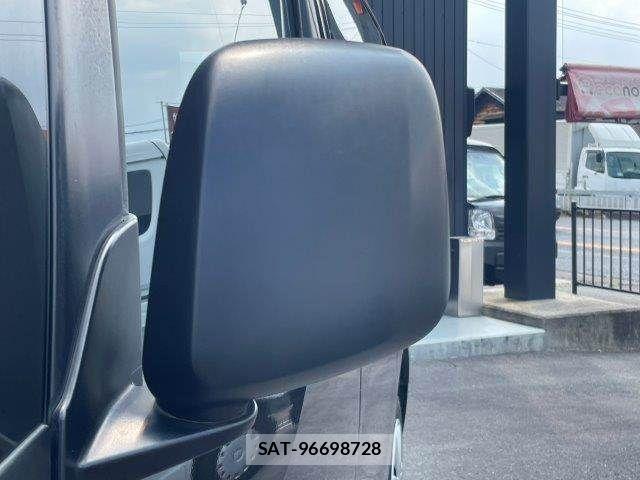 Nissan VANETTE VAN 2015-06 8101001-23