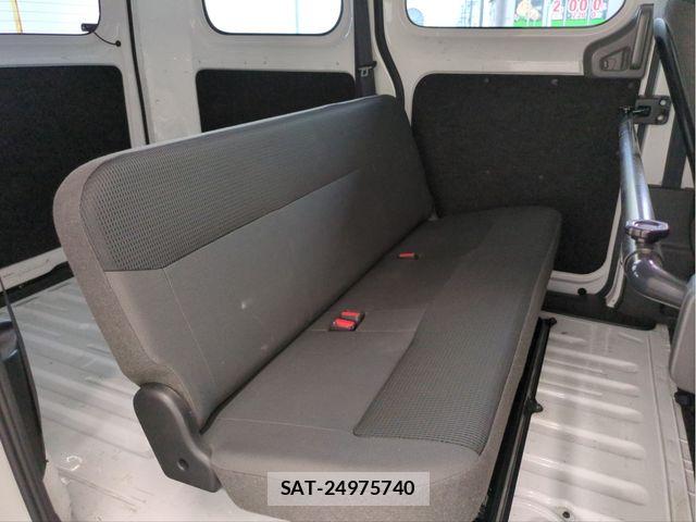 Nissan VANETTE VAN 2021-05 8158950-28