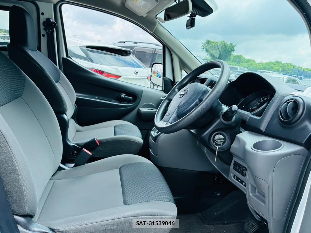 Nissan VANETTE VAN 2020-04 8156573-11