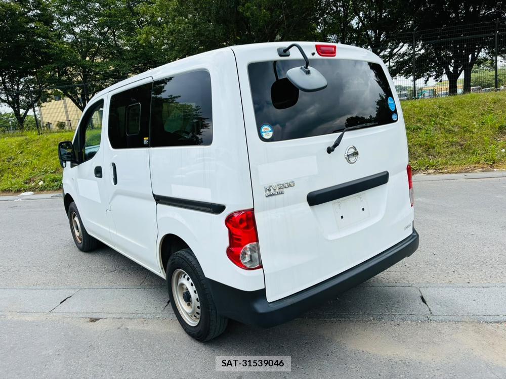 Nissan VANETTE VAN 2020-04 8156573-2